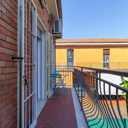 Familybo Santa Viola - Near Maggiore Hospital, Marconi Airport