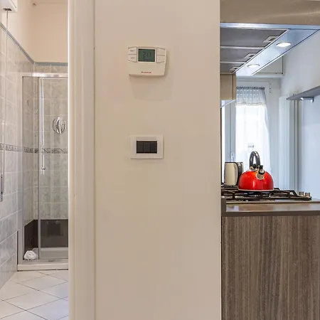 Familybo Santa Viola - Near Maggiore Hospital, Marconi Airport * ボローニャ